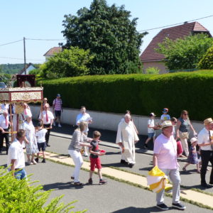 Parade fete dieu